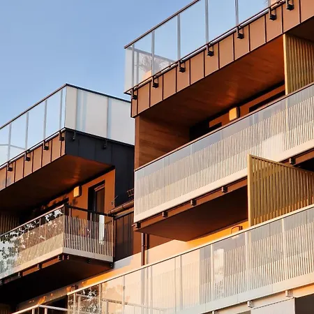 Posesja & - Posesja Plazowa 4a I *